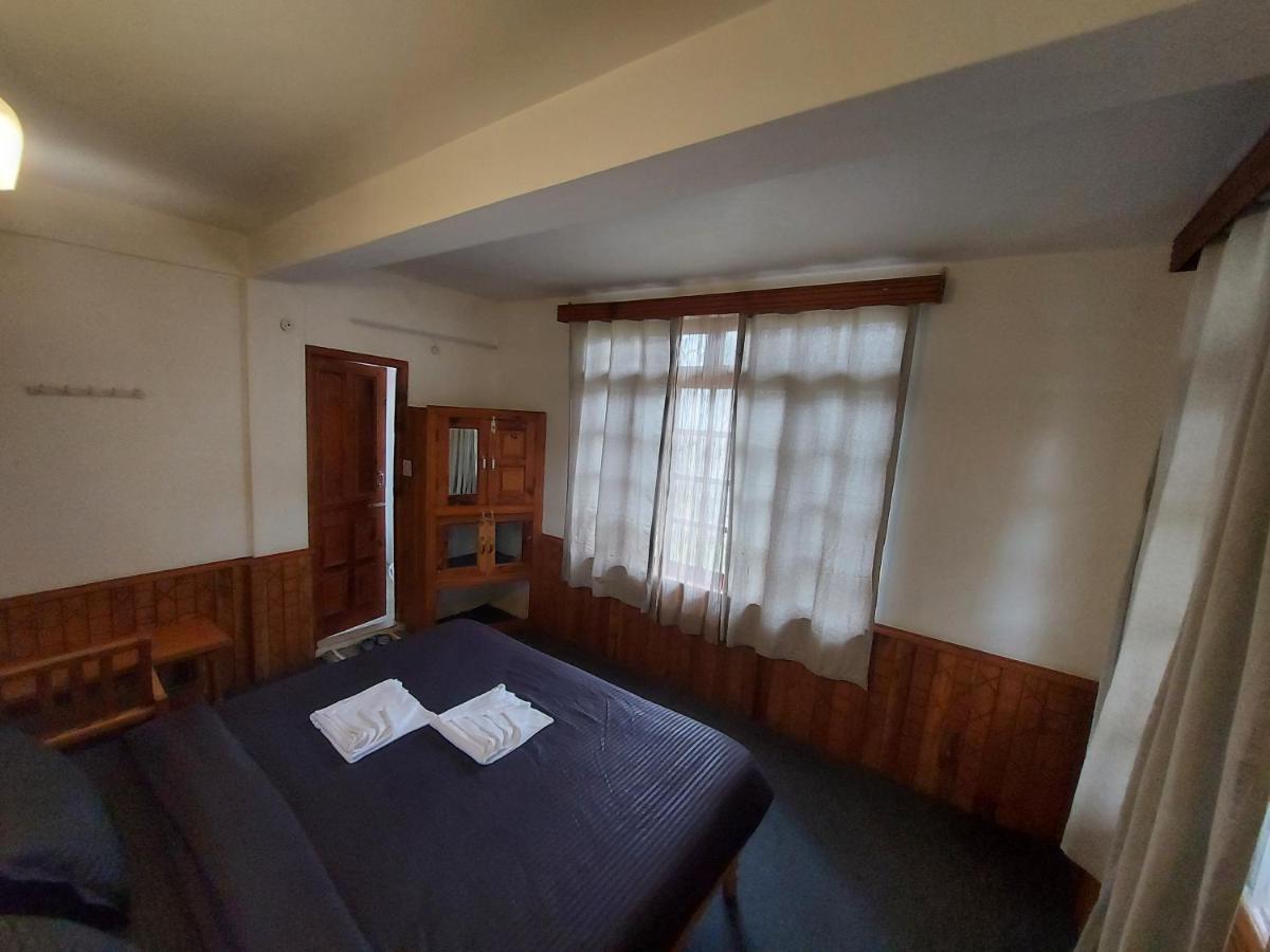 Mars Monkey Hostel & Cafe Manali  Luaran gambar