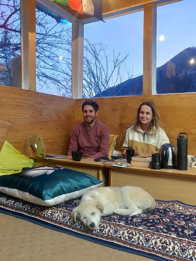 Mars Monkey Hostel & Cafe Manali  Luaran gambar